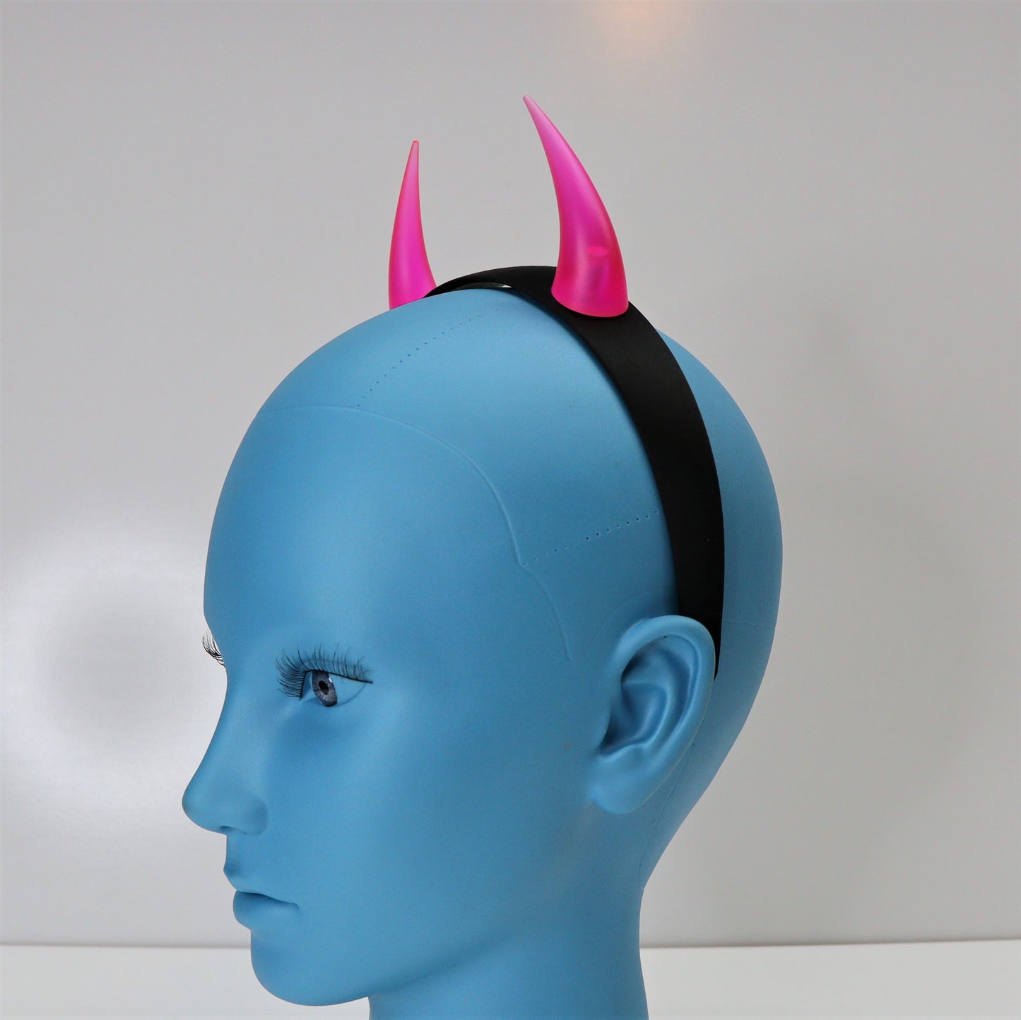 Medium Oni Horns Hair Clips