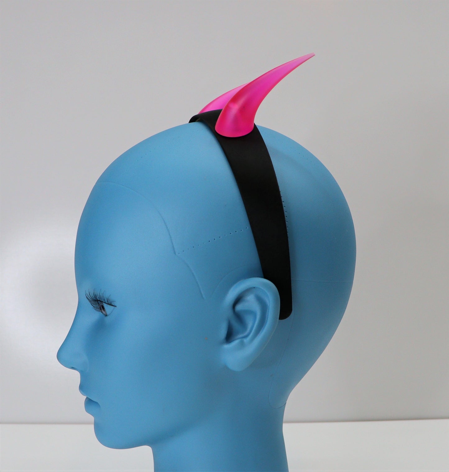 Medium Oni Horns Hair Clips