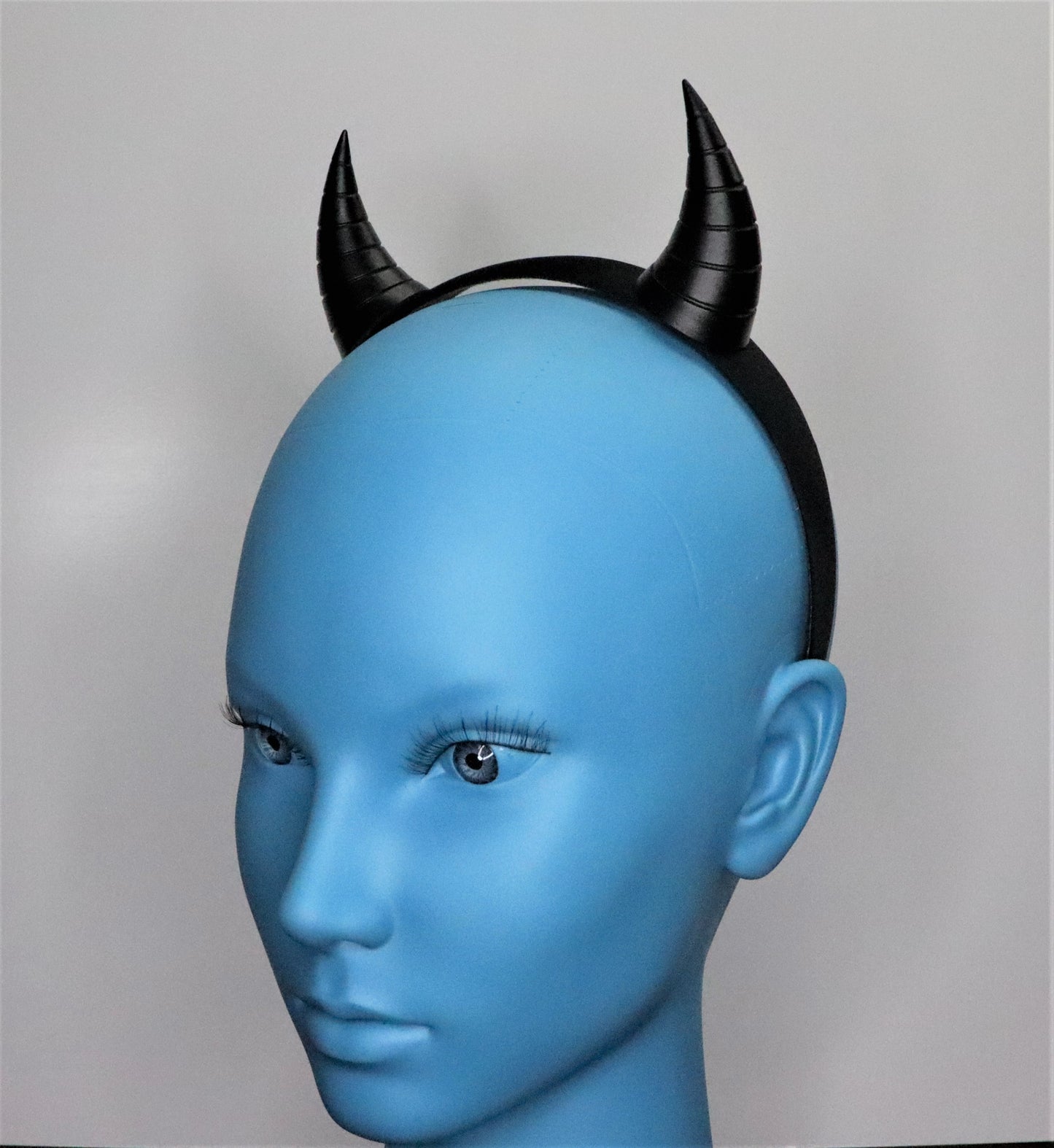 Medium Demon queen horns